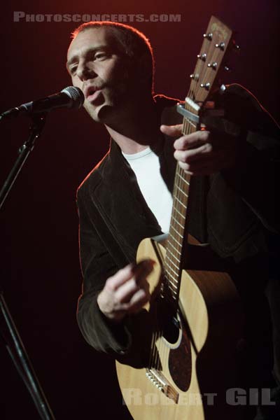 DAVID CARROLL - 2006-11-06 - PARIS - Elysee Montmartre - 